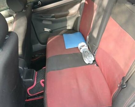 Серый Ауди А4, объемом двигателя 1.9 л и пробегом 400 тыс. км за 4400 $, фото 3 на Automoto.ua