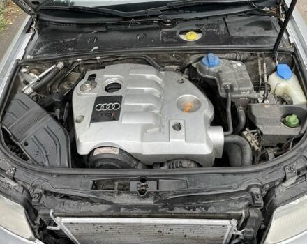 Сірий Ауді А4, об'ємом двигуна 1.9 л та пробігом 363 тис. км за 3300 $, фото 16 на Automoto.ua