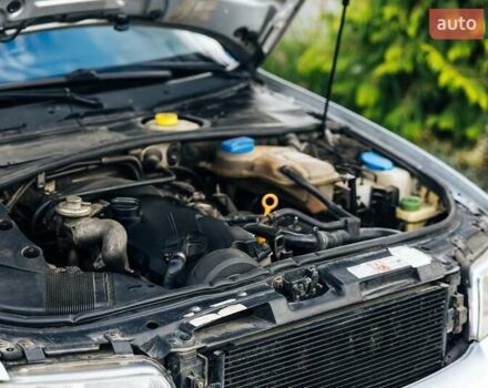 Ауді А4 2001 у Львові на Automoto.ua Сірий Ауді А4, об'ємом двигуна 1.9 л та пробігом 457 тис. км за 3750 $, фото 11 на Automoto.ua