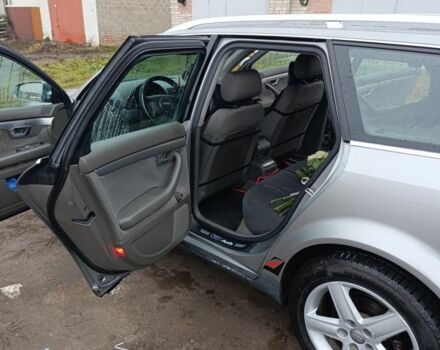 Серый Ауди А4, объемом двигателя 1.9 л и пробегом 4 тыс. км за 3000 $, фото 5 на Automoto.ua