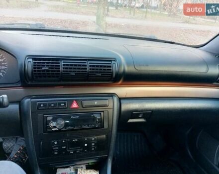 Серый Ауди А4, объемом двигателя 1.6 л и пробегом 246 тыс. км за 4200 $, фото 3 на Automoto.ua