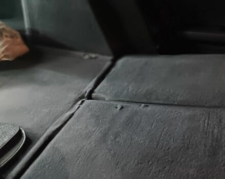 Серый Ауди А4, объемом двигателя 2 л и пробегом 320 тыс. км за 3900 $, фото 16 на Automoto.ua