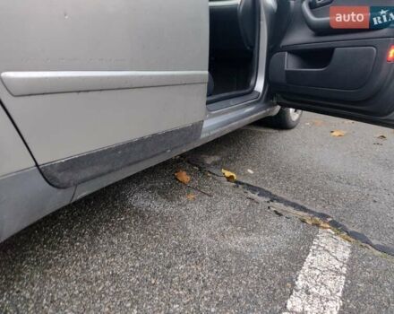 Серый Ауди А4, объемом двигателя 2.5 л и пробегом 265 тыс. км за 5400 $, фото 10 на Automoto.ua