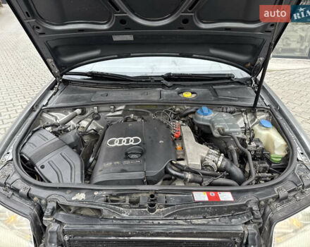 Серый Ауди А4, объемом двигателя 1.8 л и пробегом 323 тыс. км за 2999 $, фото 30 на Automoto.ua
