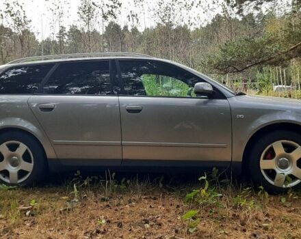 Серый Ауди А4, объемом двигателя 2 л и пробегом 256 тыс. км за 4400 $, фото 2 на Automoto.ua