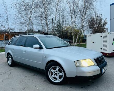 Серый Ауди А4, объемом двигателя 2.5 л и пробегом 200 тыс. км за 2350 $, фото 1 на Automoto.ua