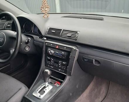 Ауди А4 2002 в Киеве на Automoto.ua Серый Ауди А4, объемом двигателя 1.98 л и пробегом 265 тыс. км за 5650 $, фото 2 на Automoto.ua