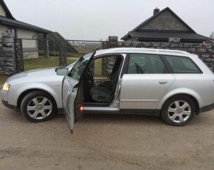 Сірий Ауді А4, об'ємом двигуна 0 л та пробігом 500 тис. км за 2250 $, фото 1 на Automoto.ua