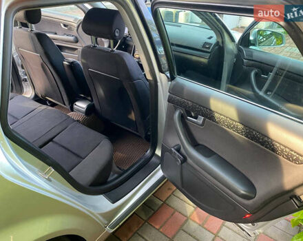 Серый Ауди А4, объемом двигателя 1.8 л и пробегом 280 тыс. км за 5700 $, фото 12 на Automoto.ua