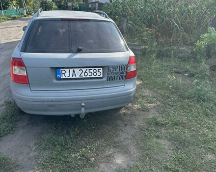 Сірий Ауді А4, об'ємом двигуна 1.9 л та пробігом 520 тис. км за 3400 $, фото 4 на Automoto.ua