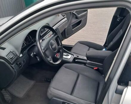 Ауди А4 2002 в Киеве на Automoto.ua Серый Ауди А4, объемом двигателя 1.98 л и пробегом 265 тыс. км за 5650 $, фото 4 на Automoto.ua