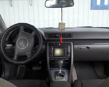 Серый Ауди А4, объемом двигателя 2.5 л и пробегом 263 тыс. км за 4600 $, фото 3 на Automoto.ua