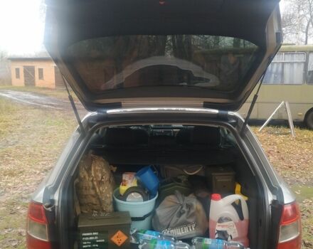 Сірий Ауді А4, об'ємом двигуна 1.9 л та пробігом 320 тис. км за 2712 $, фото 17 на Automoto.ua