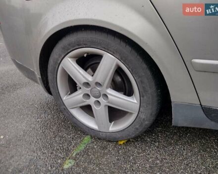 Серый Ауди А4, объемом двигателя 2.5 л и пробегом 265 тыс. км за 5400 $, фото 9 на Automoto.ua