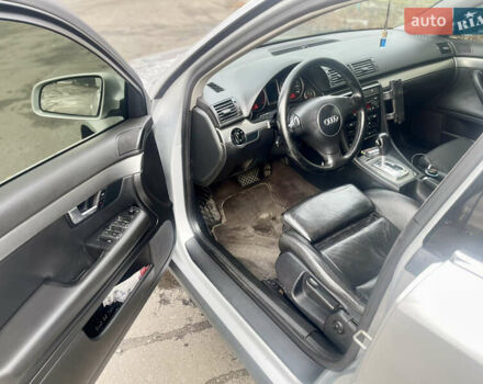 Серый Ауди А4, объемом двигателя 2.5 л и пробегом 331 тыс. км за 4400 $, фото 7 на Automoto.ua
