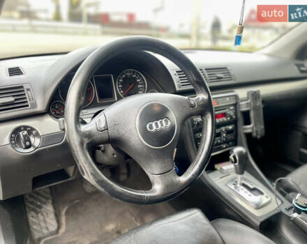 Серый Ауди А4, объемом двигателя 2.5 л и пробегом 331 тыс. км за 4400 $, фото 8 на Automoto.ua