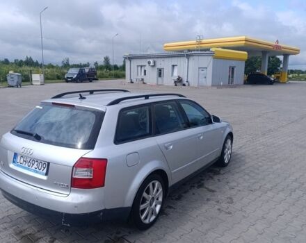 Серый Ауди А4, объемом двигателя 2 л и пробегом 320 тыс. км за 3200 $, фото 2 на Automoto.ua