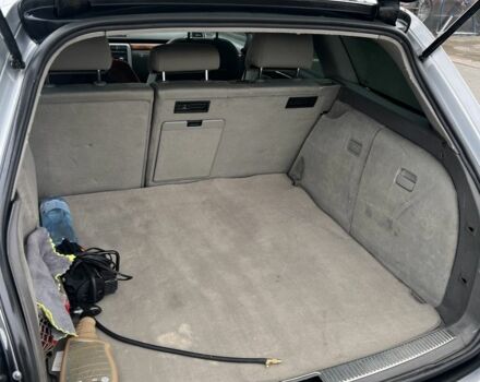 Серый Ауди А4, объемом двигателя 2.5 л и пробегом 406 тыс. км за 4200 $, фото 1 на Automoto.ua