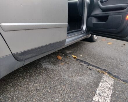 Ауді А4 2002 у Петропавлівська Борщагівка на Automoto.ua Сірий Ауді А4, об'ємом двигуна 2.5 л та пробігом 260 тис. км за 5200 $, фото 17 на Automoto.ua