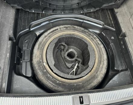 Серый Ауди А4, объемом двигателя 2.5 л и пробегом 323 тыс. км за 3294 $, фото 11 на Automoto.ua