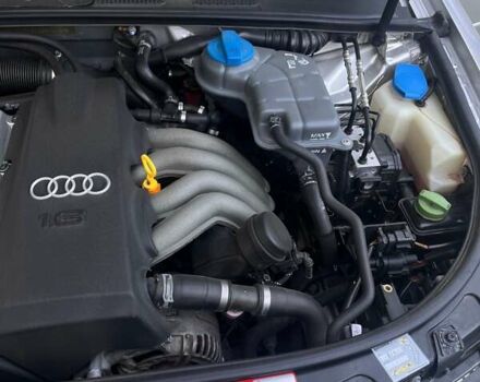 Сірий Ауді А4, об'ємом двигуна 1.6 л та пробігом 228 тис. км за 6500 $, фото 1 на Automoto.ua