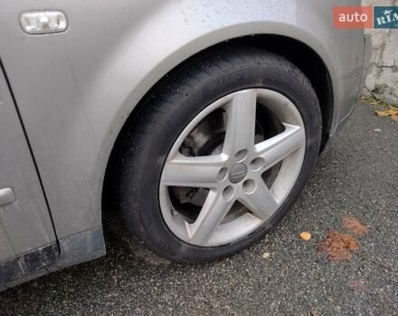 Серый Ауди А4, объемом двигателя 2.5 л и пробегом 265 тыс. км за 5400 $, фото 8 на Automoto.ua