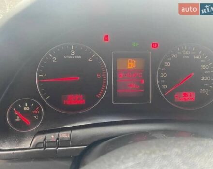 Сірий Ауді А4, об'ємом двигуна 2.5 л та пробігом 447 тис. км за 4600 $, фото 23 на Automoto.ua