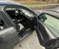 Серый Ауди А4, объемом двигателя 2 л и пробегом 293 тыс. км за 3900 $, фото 11 на Automoto.ua
