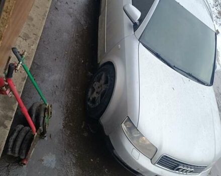 Серый Ауди А4, объемом двигателя 2.5 л и пробегом 375 тыс. км за 2400 $, фото 4 на Automoto.ua