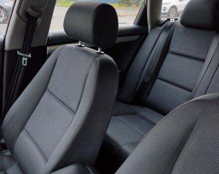 Ауді А4 2002 у Петропавлівська Борщагівка на Automoto.ua Сірий Ауді А4, об'ємом двигуна 2.5 л та пробігом 260 тис. км за 5200 $, фото 22 на Automoto.ua