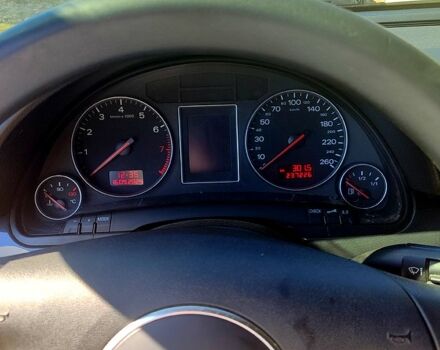 Серый Ауди А4, объемом двигателя 1.6 л и пробегом 239 тыс. км за 4900 $, фото 3 на Automoto.ua