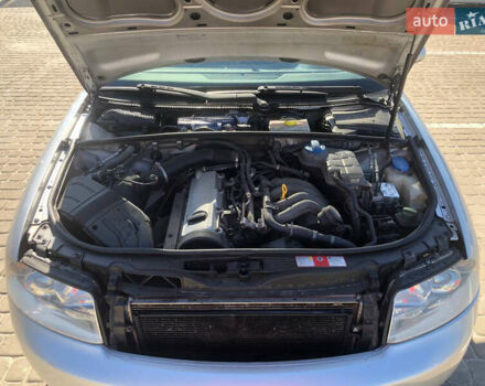 Серый Ауди А4, объемом двигателя 1.6 л и пробегом 215 тыс. км за 4900 $, фото 9 на Automoto.ua