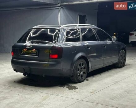 Серый Ауди А4, объемом двигателя 2 л и пробегом 284 тыс. км за 4600 $, фото 5 на Automoto.ua