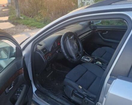 Серый Ауди А4, объемом двигателя 2.5 л и пробегом 418 тыс. км за 3500 $, фото 4 на Automoto.ua