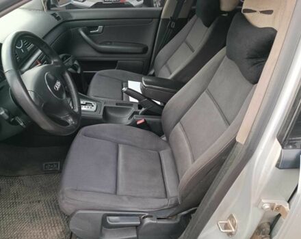 Сірий Ауді А4, об'ємом двигуна 2.4 л та пробігом 282 тис. км за 5390 $, фото 19 на Automoto.ua