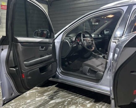 Сірий Ауді А4, об'ємом двигуна 1.78 л та пробігом 277 тис. км за 6000 $, фото 4 на Automoto.ua