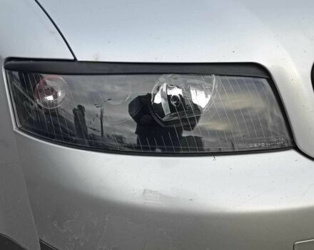 Сірий Ауді А4, об'ємом двигуна 2.4 л та пробігом 282 тис. км за 5390 $, фото 3 на Automoto.ua