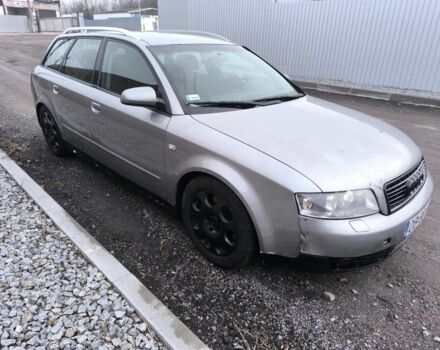 Серый Ауди А4, объемом двигателя 2 л и пробегом 400 тыс. км за 1900 $, фото 5 на Automoto.ua