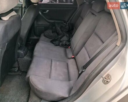 Сірий Ауді А4, об'ємом двигуна 2.4 л та пробігом 282 тис. км за 5390 $, фото 13 на Automoto.ua