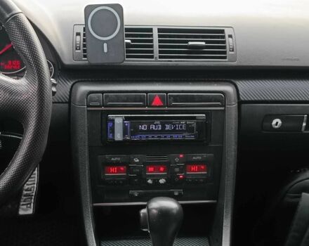 Сірий Ауді А4, об'ємом двигуна 2.4 л та пробігом 282 тис. км за 5390 $, фото 17 на Automoto.ua