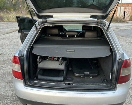 Серый Ауди А4, объемом двигателя 2.5 л и пробегом 340 тыс. км за 2100 $, фото 40 на Automoto.ua