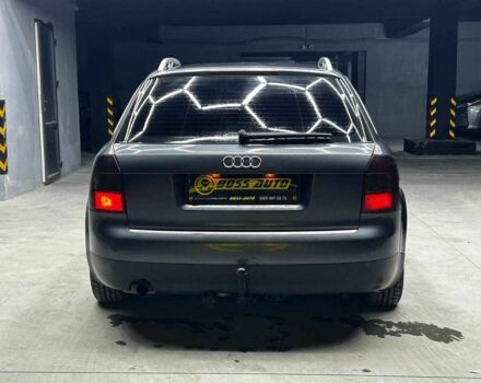 Серый Ауди А4, объемом двигателя 2 л и пробегом 284 тыс. км за 4600 $, фото 4 на Automoto.ua