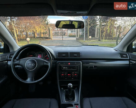 Сірий Ауді А4, об'ємом двигуна 1.6 л та пробігом 218 тис. км за 5350 $, фото 35 на Automoto.ua