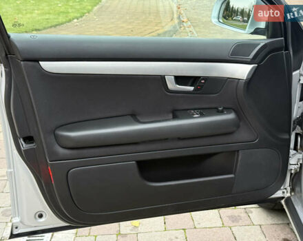 Сірий Ауді А4, об'ємом двигуна 1.8 л та пробігом 211 тис. км за 5900 $, фото 16 на Automoto.ua