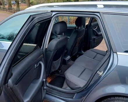 Сірий Ауді А4, об'ємом двигуна 2 л та пробігом 242 тис. км за 5200 $, фото 5 на Automoto.ua
