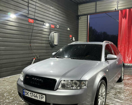 Сірий Ауді А4, об'ємом двигуна 1.78 л та пробігом 277 тис. км за 6000 $, фото 6 на Automoto.ua