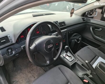 Сірий Ауді А4, об'ємом двигуна 2.4 л та пробігом 282 тис. км за 5390 $, фото 19 на Automoto.ua