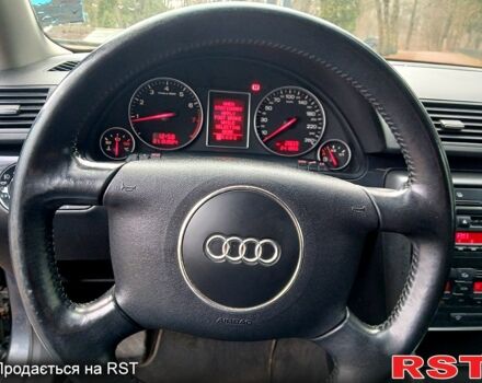 Сірий Ауді А4, об'ємом двигуна 2 л та пробігом 242 тис. км за 5200 $, фото 11 на Automoto.ua