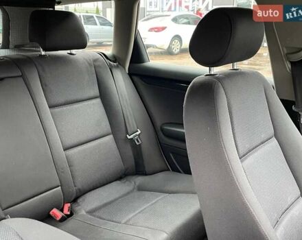 Серый Ауди А4, объемом двигателя 2 л и пробегом 208 тыс. км за 5250 $, фото 37 на Automoto.ua