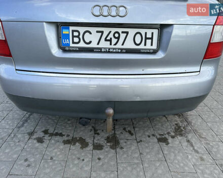 Серый Ауди А4, объемом двигателя 2.5 л и пробегом 297 тыс. км за 4000 $, фото 4 на Automoto.ua